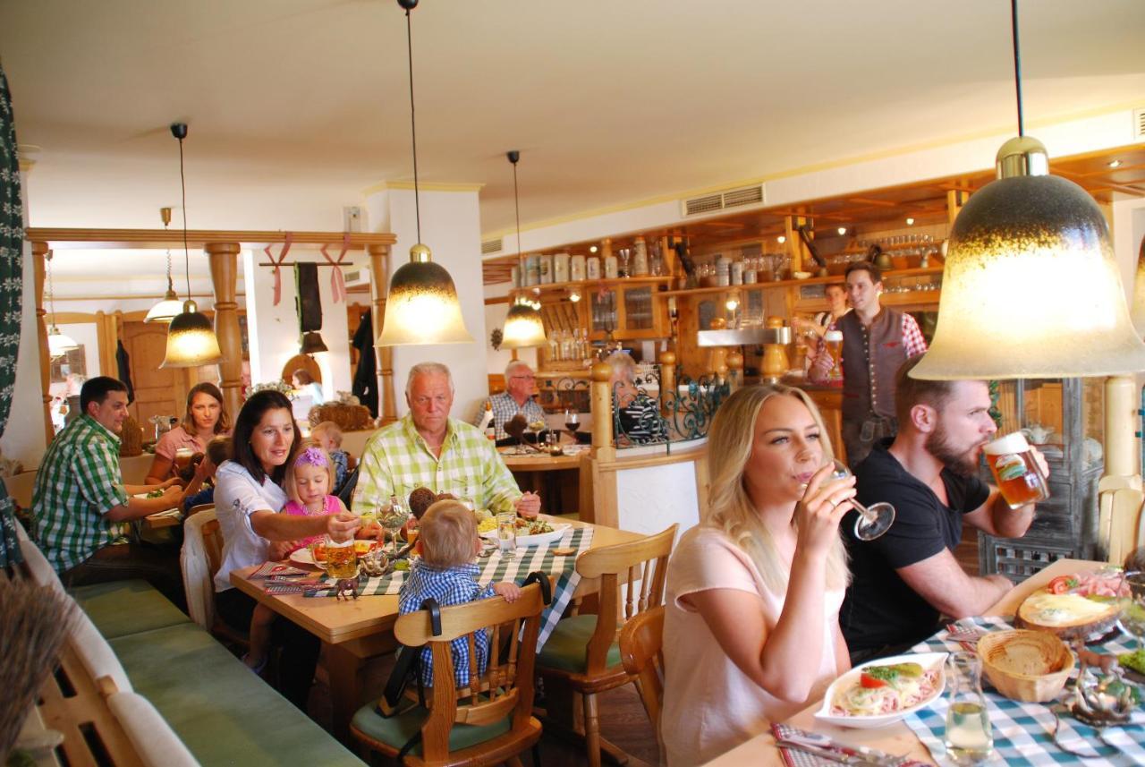 Traditions-Gasthaus Bayrischer Hof Leutkirch im Allgäu 외부 사진