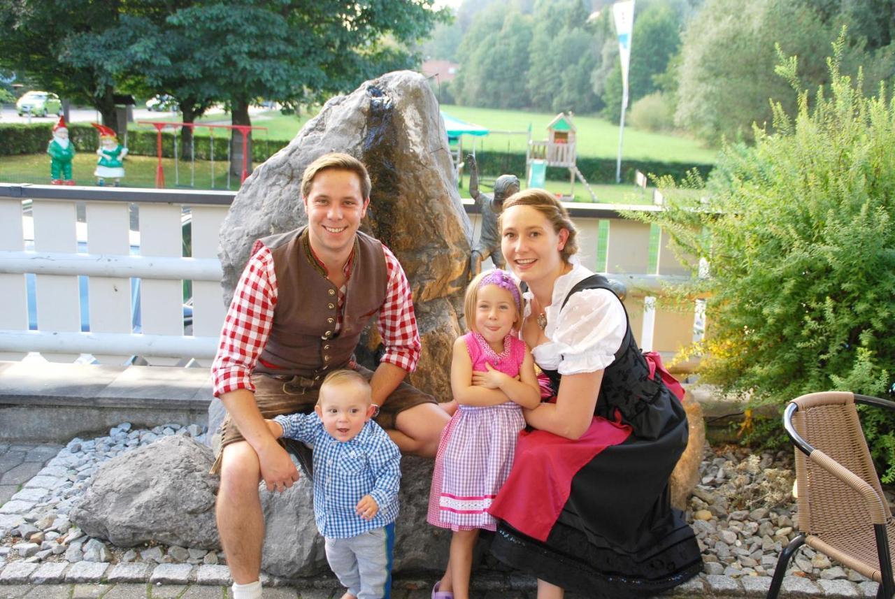 Traditions-Gasthaus Bayrischer Hof Leutkirch im Allgäu 외부 사진